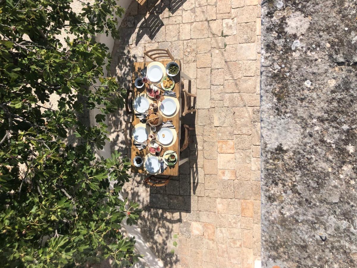 I Tre Coni By Acqua Di Puglia Bed and Breakfast Locorotondo Eksteriør billede