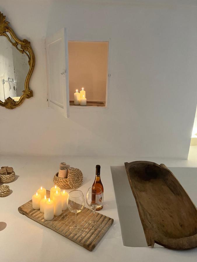 I Tre Coni By Acqua Di Puglia Bed and Breakfast Locorotondo Eksteriør billede